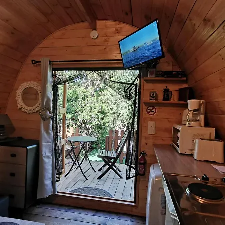 Ma Au Fond Du Jardin *