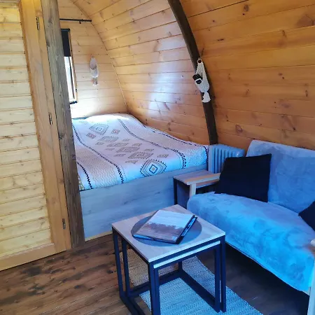 Ma Au Fond Du Jardin Chalet